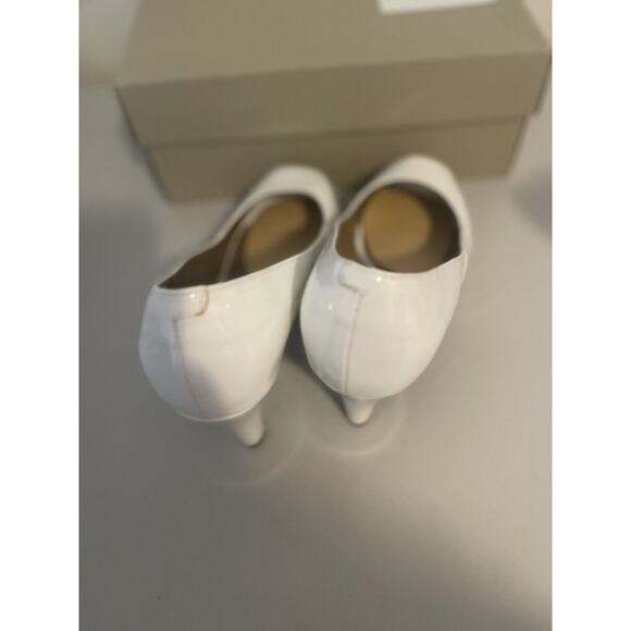 Clark’s White Patent High Heel Shoe Size 8.5 Narine Rowe Wedding Soft Cushion - Picture 9 of 9